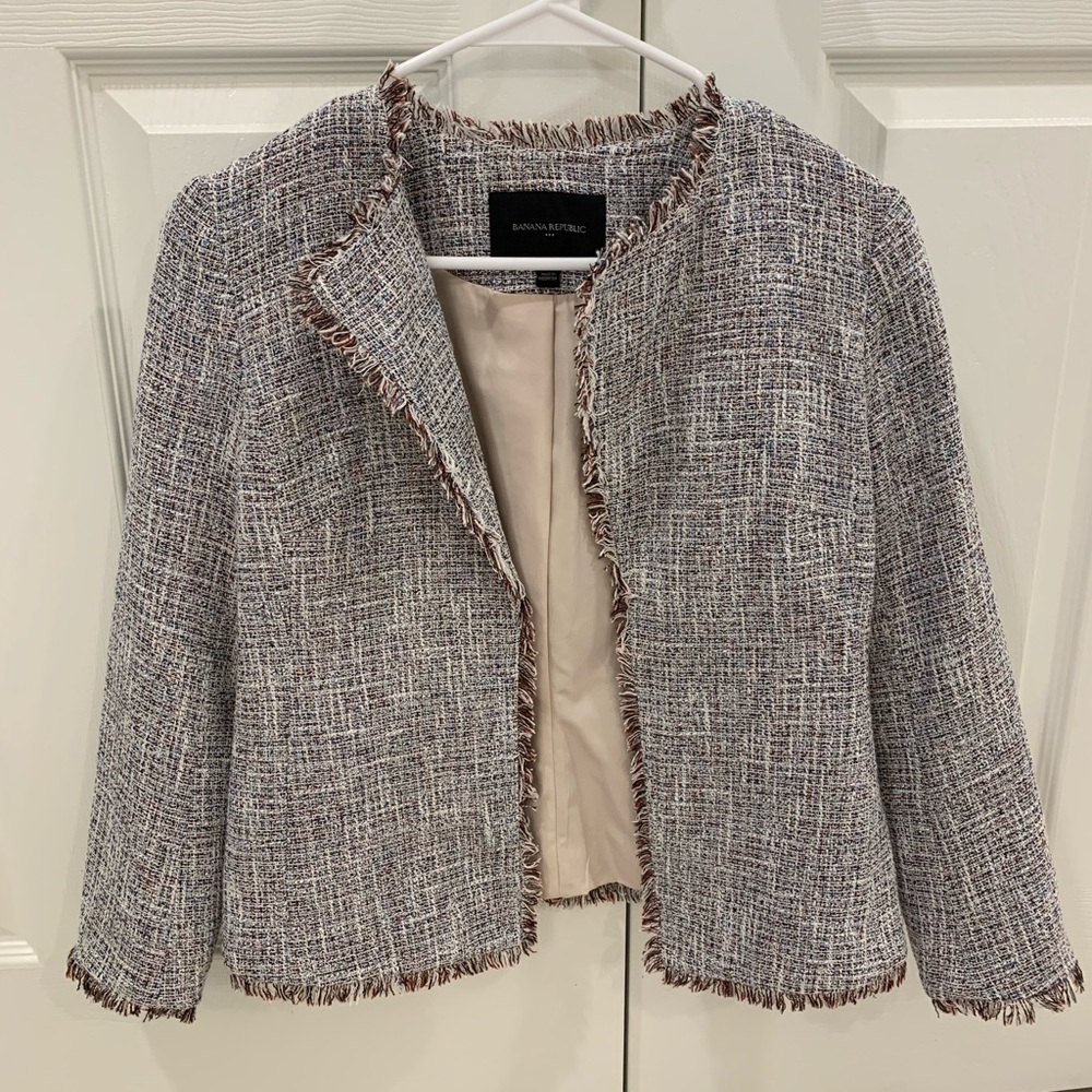 Banana blazer cropped size 2